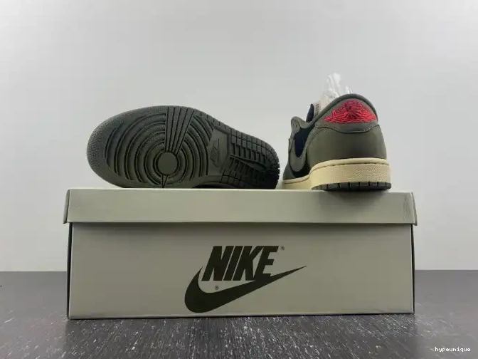 HYPE DM7866-002 AIR LOW JORDAN OG TRAVIS 1 'BLACK SP SCOTT OLIVE' X 0429